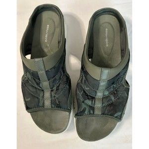 Easy Spirit Womens Traciee 2 Green Camo Slip On Flats Comfort Sandals 9.5M Shoe